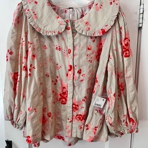 Free people- Statement ruffled collar shirt